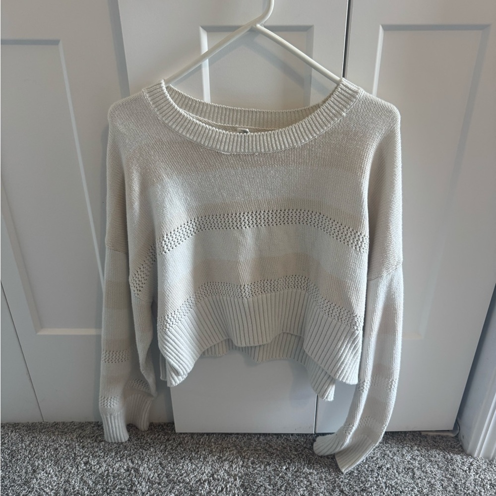 Elegant Women's Cream Knit Sweater